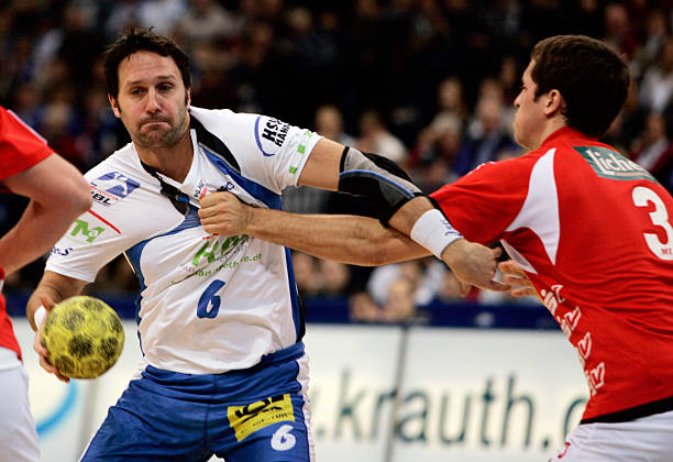 时曾展现出 时曾展现出